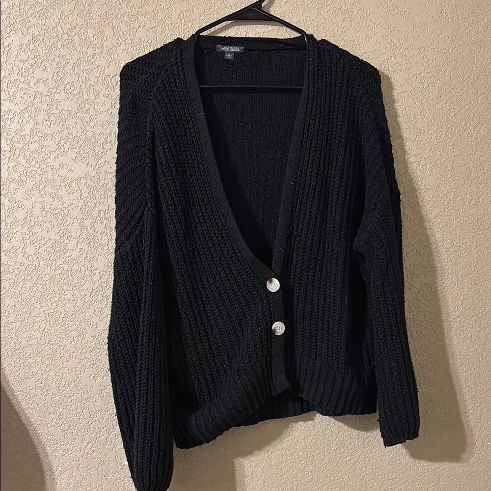 Wild Fable Black Cropped Cardigan Sweater